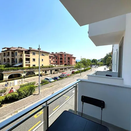 Lejlighed San Rocco Sea Side Múggia
